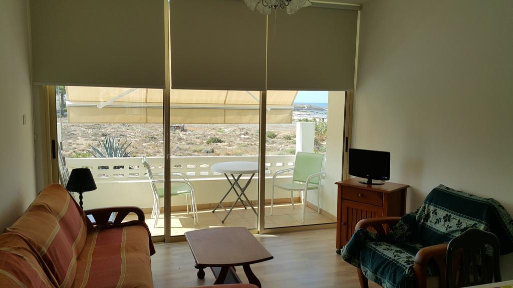 Dalia 5 Apartment Paphos Exterior photo